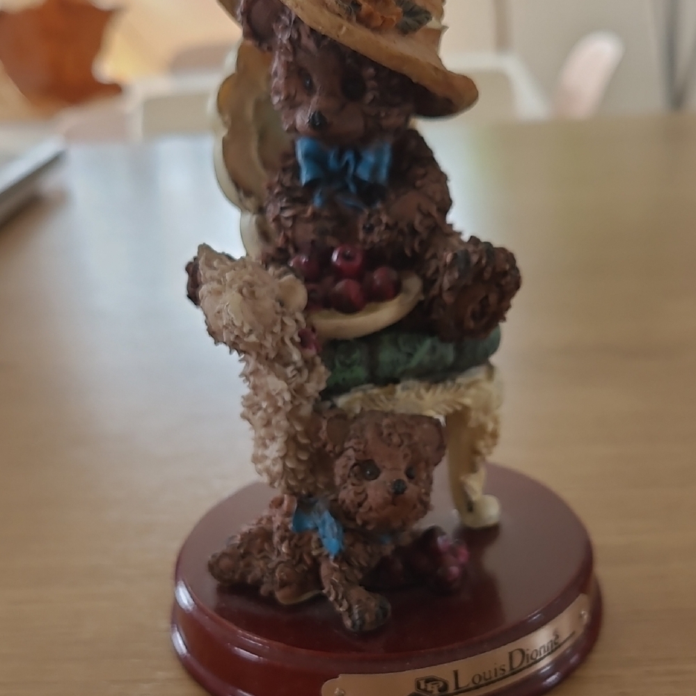 Charming Bear Figurine with Apples
